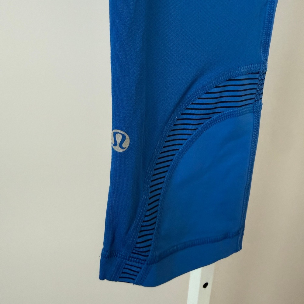 Lululemon 4 Blue Leggings Run Inspire Crop II Striped Mesh Activewear Yoga Gym - Picture 5 of 6